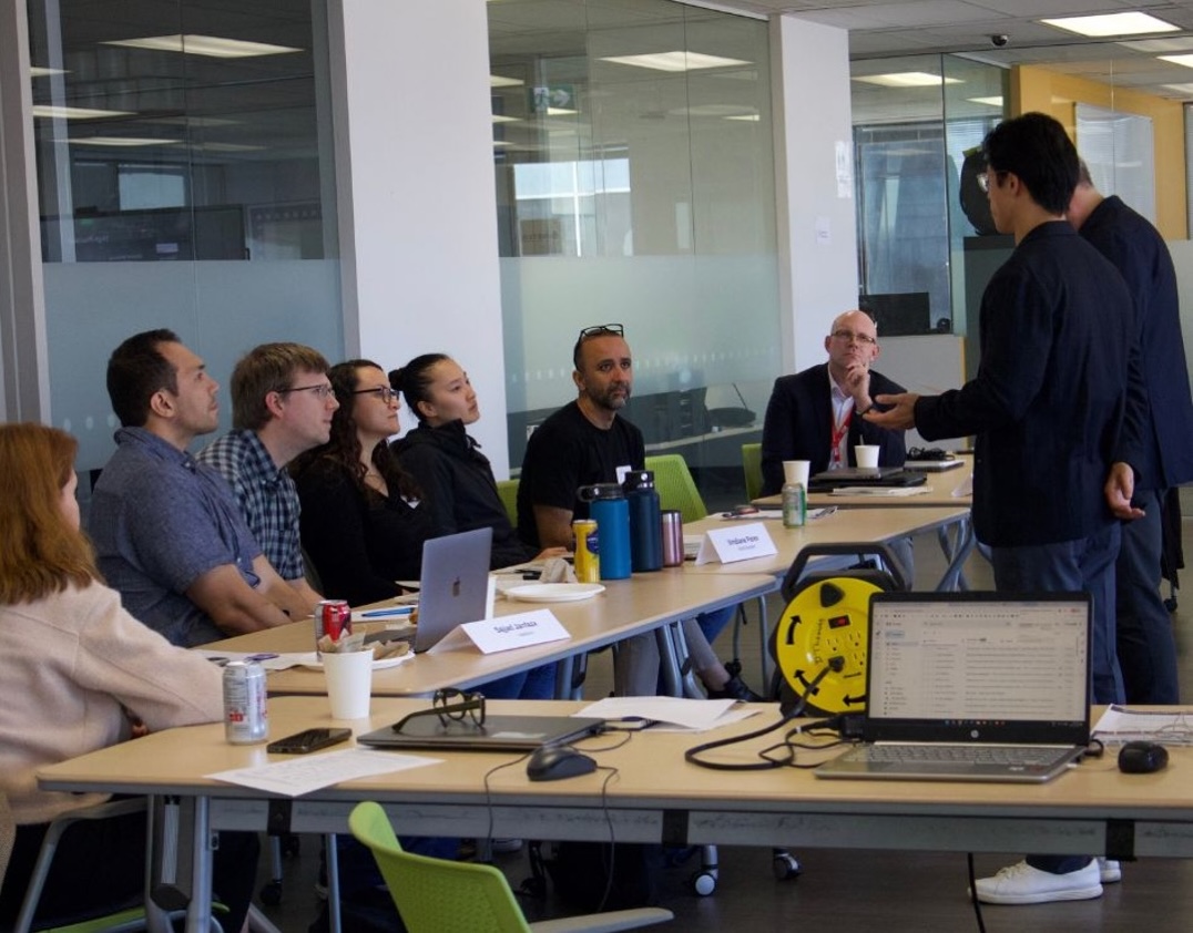 Entrepreneurs and mentors in a VentureLabs workshop